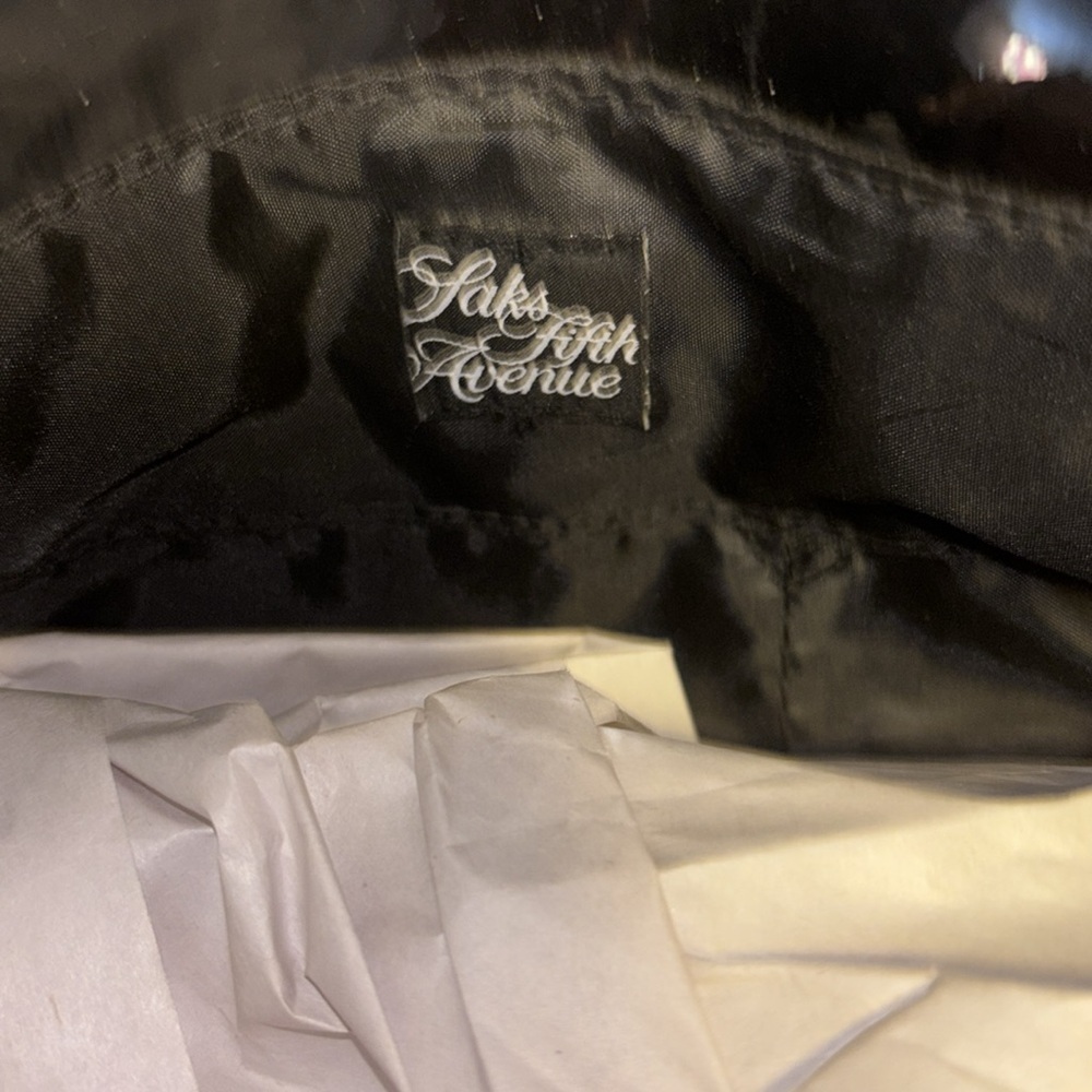 SAKS FIFTH AVE PINK METALLIC TOTE SOFT POLYESTER CLOTH BLACK PATENT LEATHER - Picture 6 of 9
